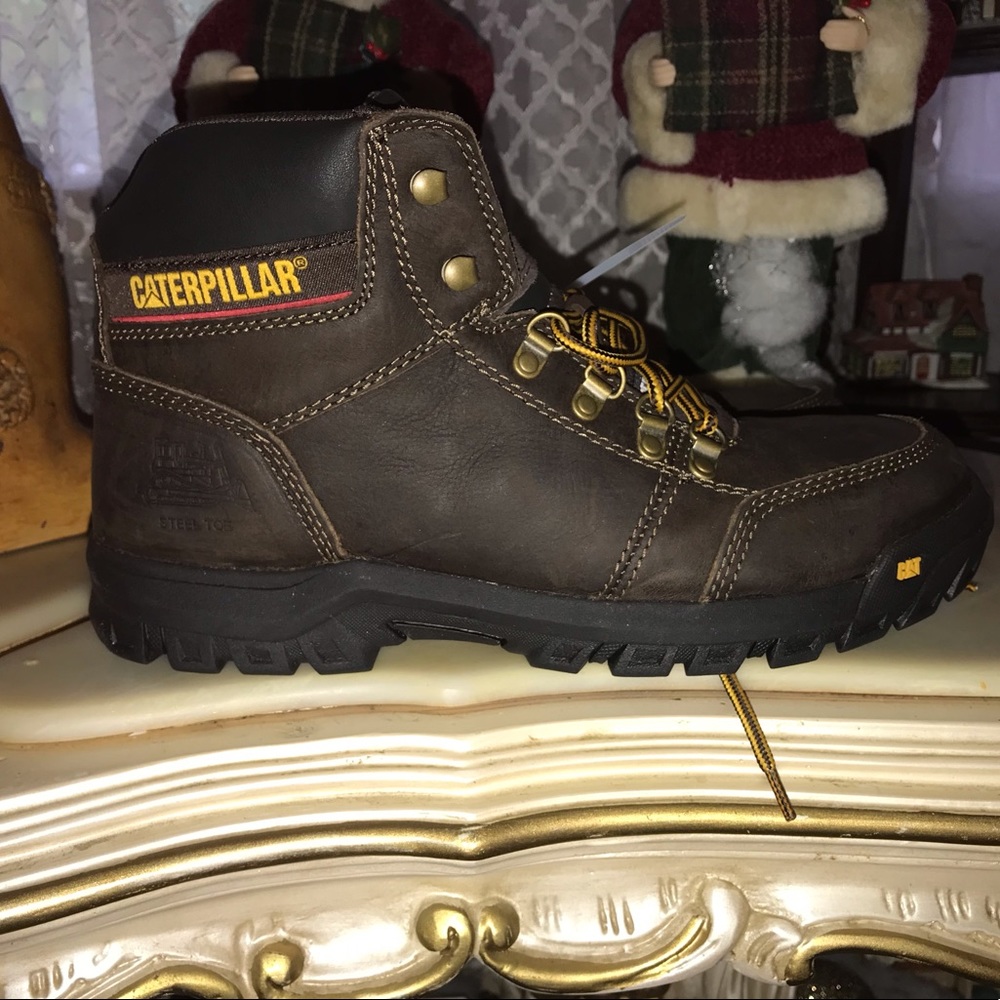 Caterpillar boots